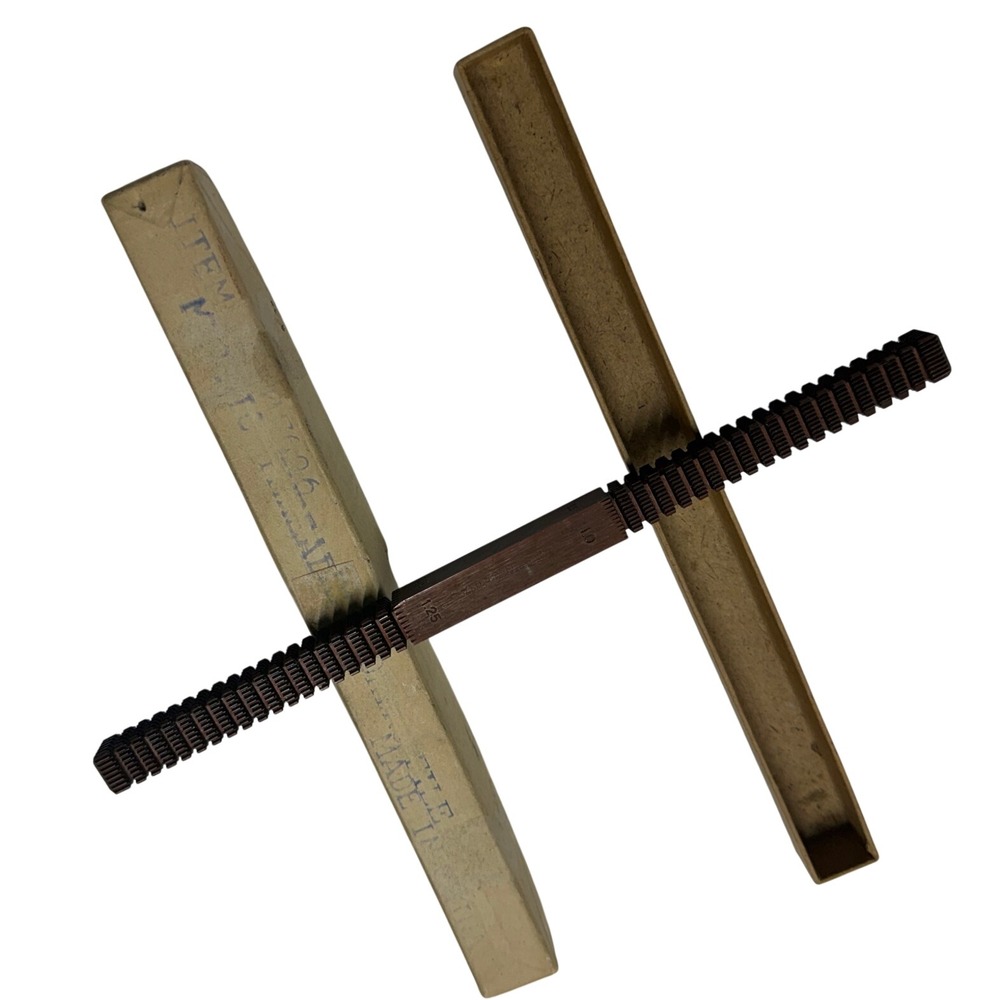 Vintage Metric Thread Restorer File 7626 Repair Tool 0.75-3.0mm with Box